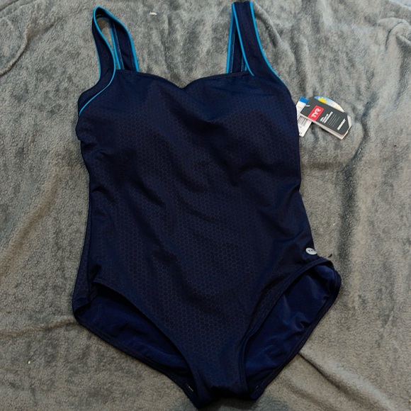 NWT TYR one piece swimsuit 18 - Picture 1 of 12